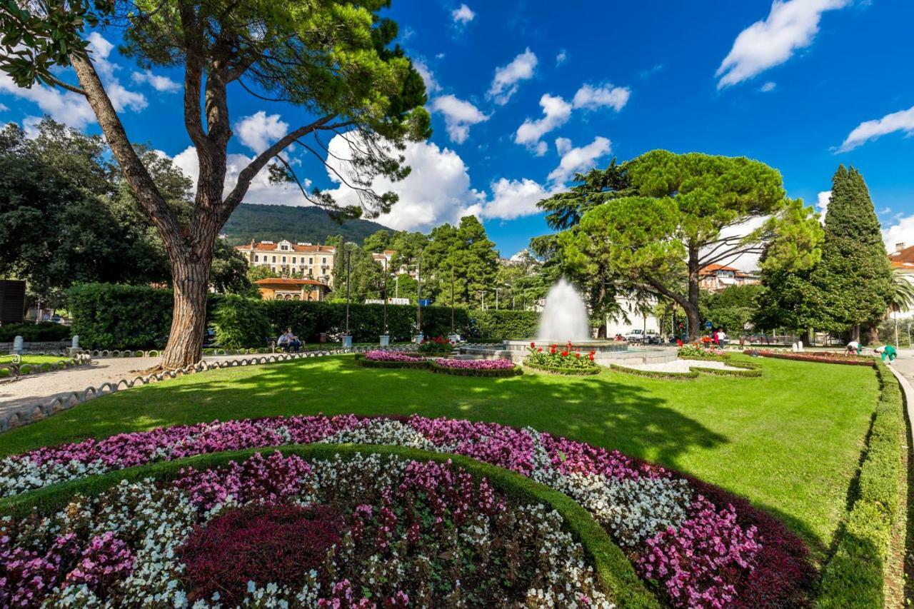 Villa Angeli Opatija Exterior photo